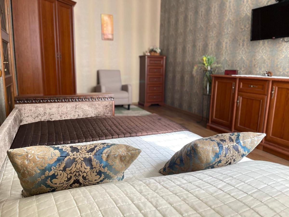 Apartment On Franka Lviv Eksteriør bilde